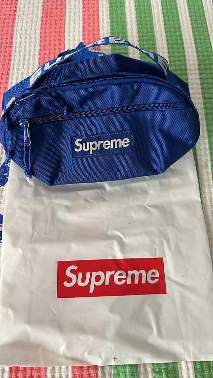 Supreme waist bag / Andele Mandele