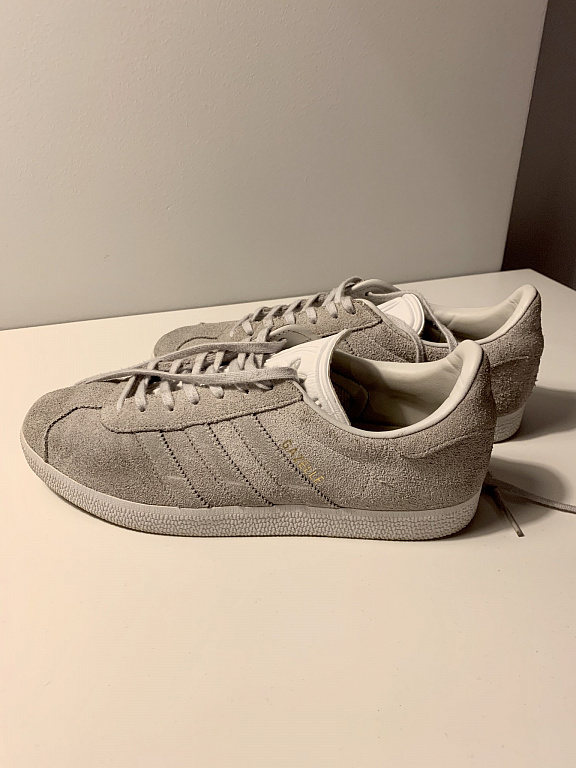 adidas gazelle 42